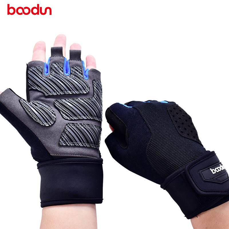 Fitness gloves to be or not to be it is a question