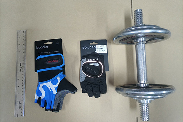 How to choose fitness gloves for strength training