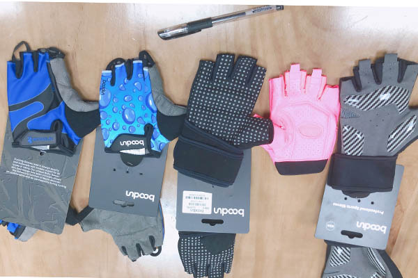 How to choose gym gloves' fabric